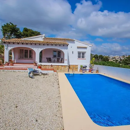 Susana - Lovely Detached In Moraira